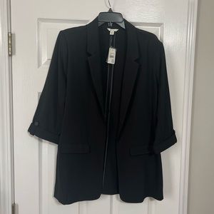 Ladies size L black blazer. Never worn